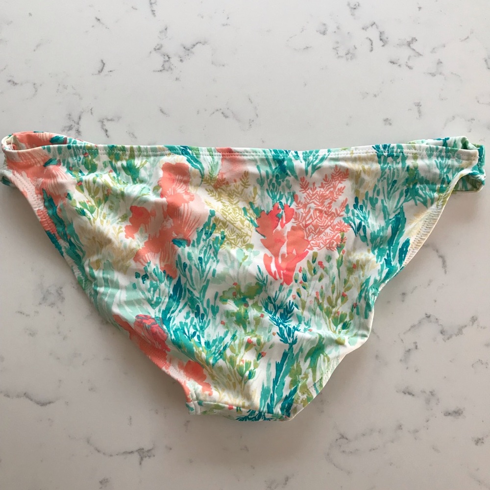 NWOT bathing suit bottom